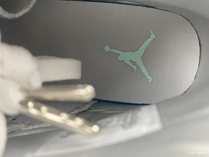Kicked Out Shoe Store Mint 6 Jordan DQ4914-103 WMNS Foam Air 0821